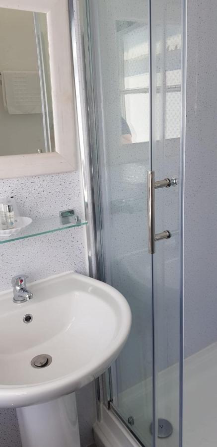Newburgh Guesthouse トーキー エクステリア 写真