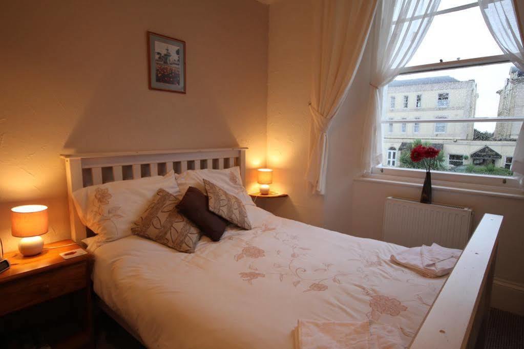 Newburgh Guesthouse トーキー エクステリア 写真